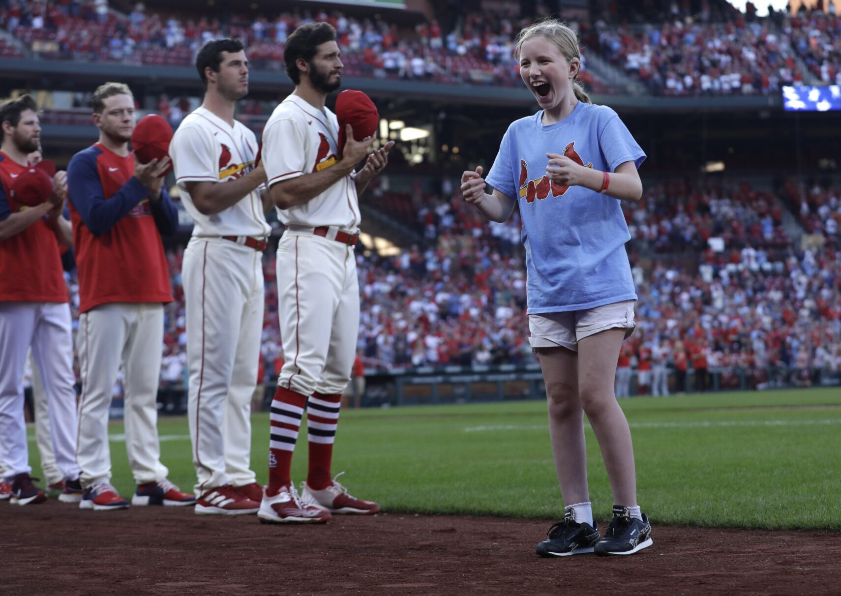 Cardinals play Cincinnati Reds in game 2 of doubleheader